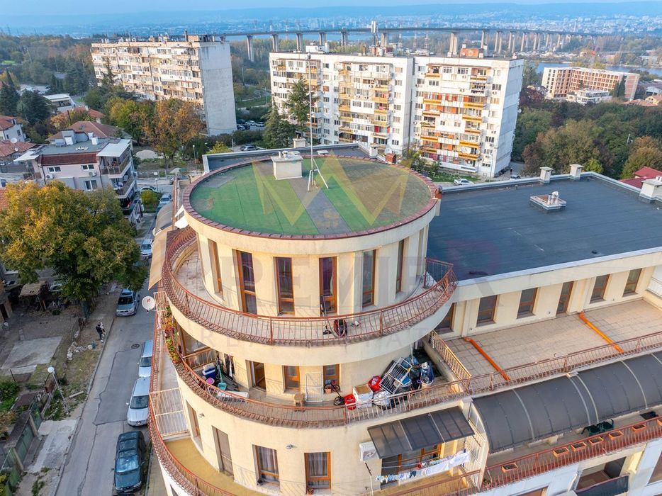 Продава се Двустаен апартамент в Варна, Аспарухово - 132 кв.м за 1340 €/кв.м - Снимка #3