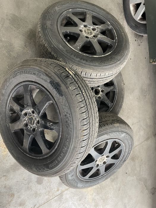 Джанти с гуми 215/70R16 за нисан х-трайл Nisan X-treil