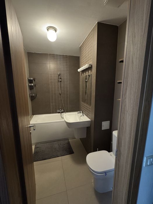 Proprietar inchiriez studio garsoniera 20 th residence Petrache poenaru