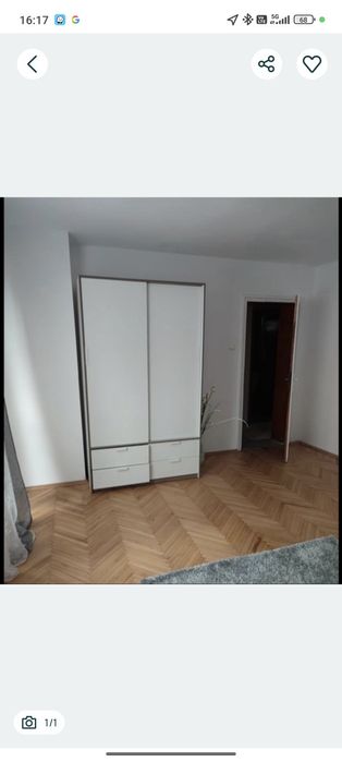 Двукрилен гардероб