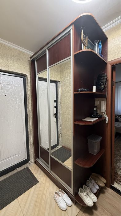 Продам шкаф для Прихожей