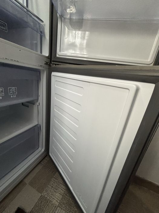 Combina frigorifica Beko