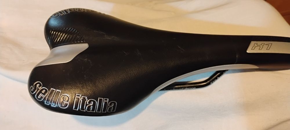 Седалки  за велосипед SELLE