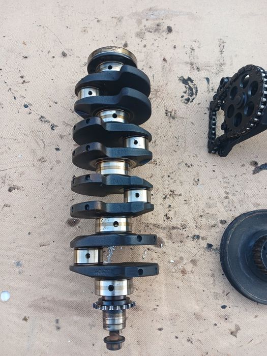 Каленвал Фольксваген Гольф2 объем 1,3