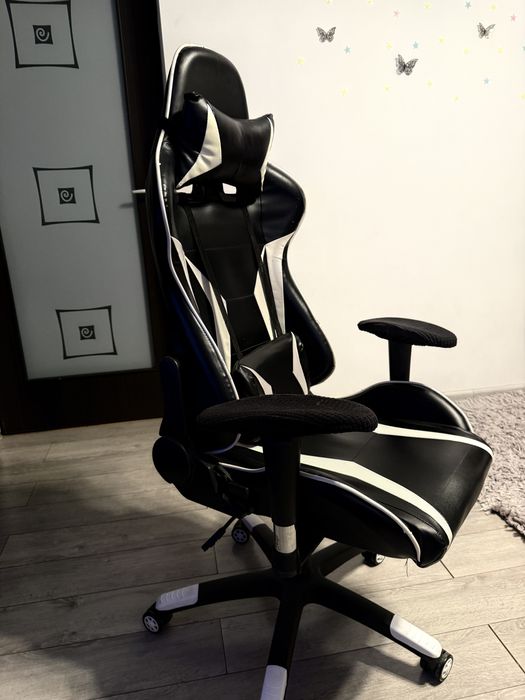 Scaun Gaming Alb/Negru