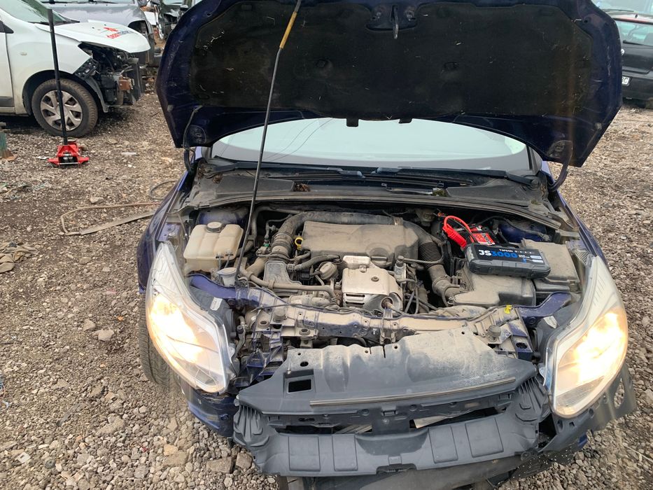 Ford Focus 1.0ecoboost 2015г