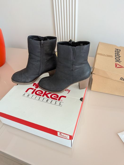 Продам женские полусапожки