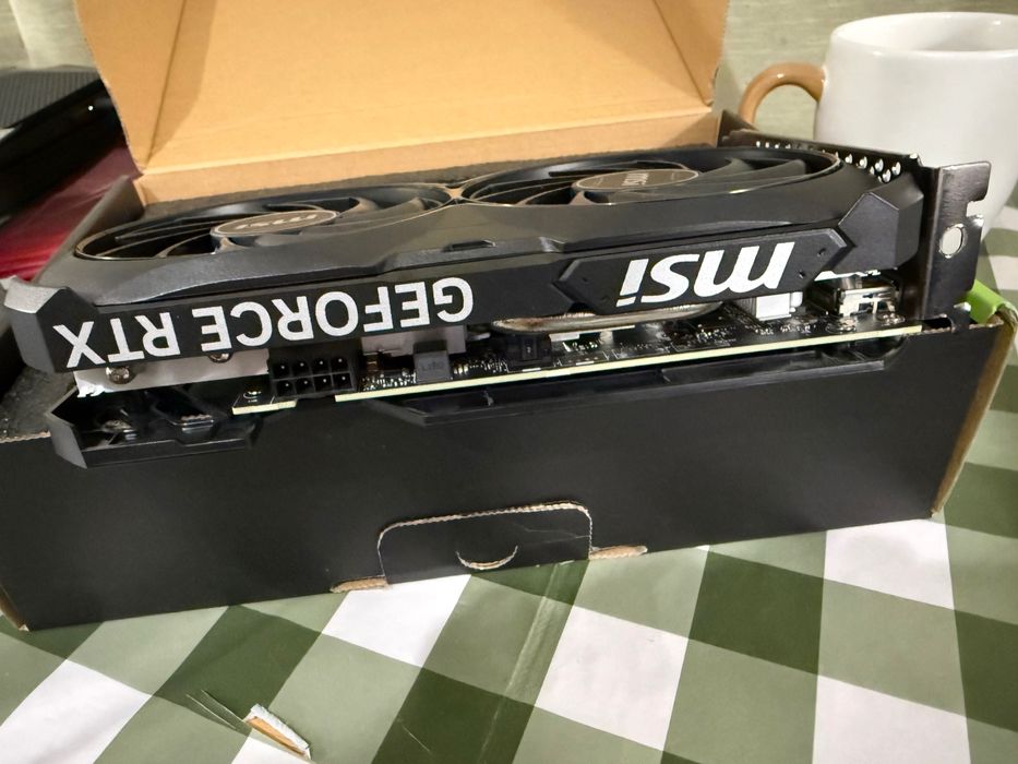 MSI GeForce RTX 4060 Ti ventus 2x black oc 8GB