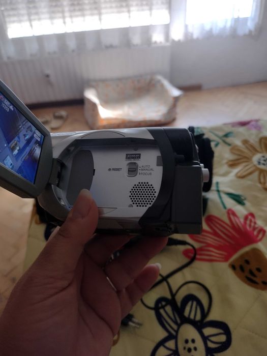 Видеокамера samsung