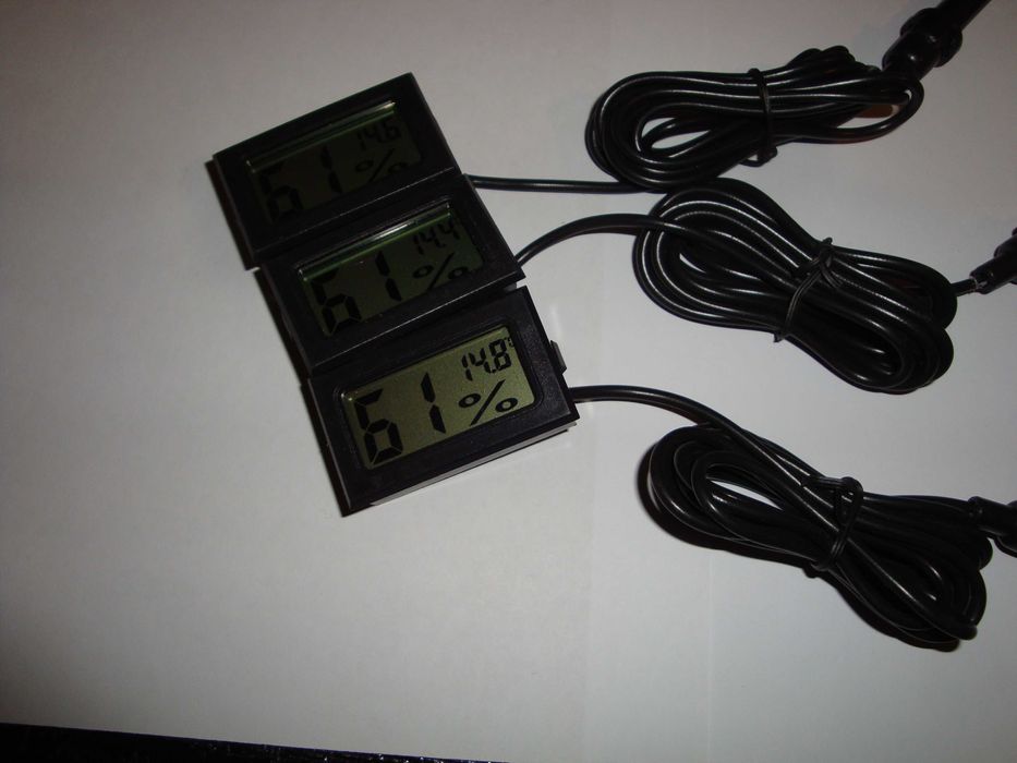 termometru digital hidrometru cu senzor fir 1m pentru solar incubator