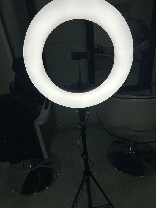 Продам лампу 480 led в новом состочнии