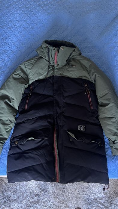 Продаётся зимняя куртка