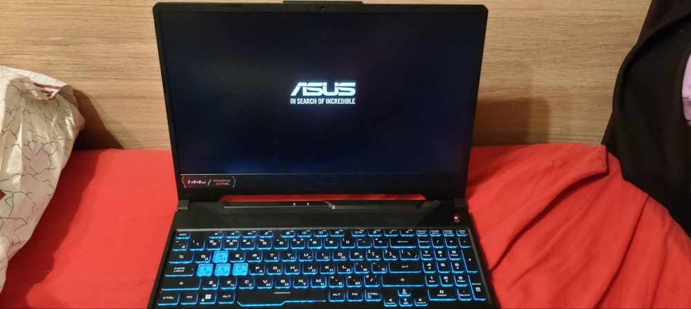 Ноутбук Asus fa506n в идеальном состояние