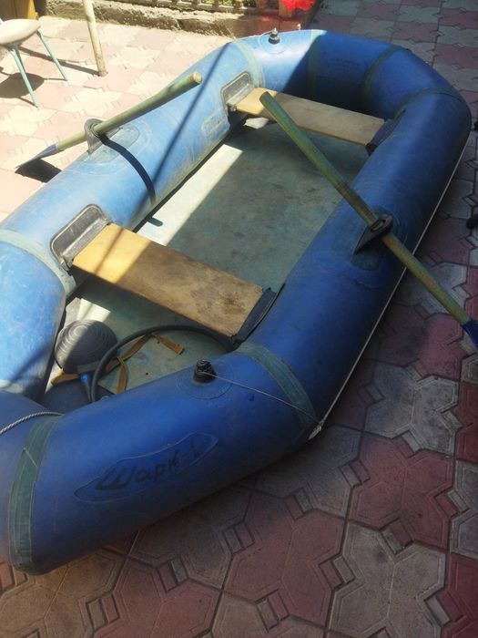 Продам лодку ПВХ