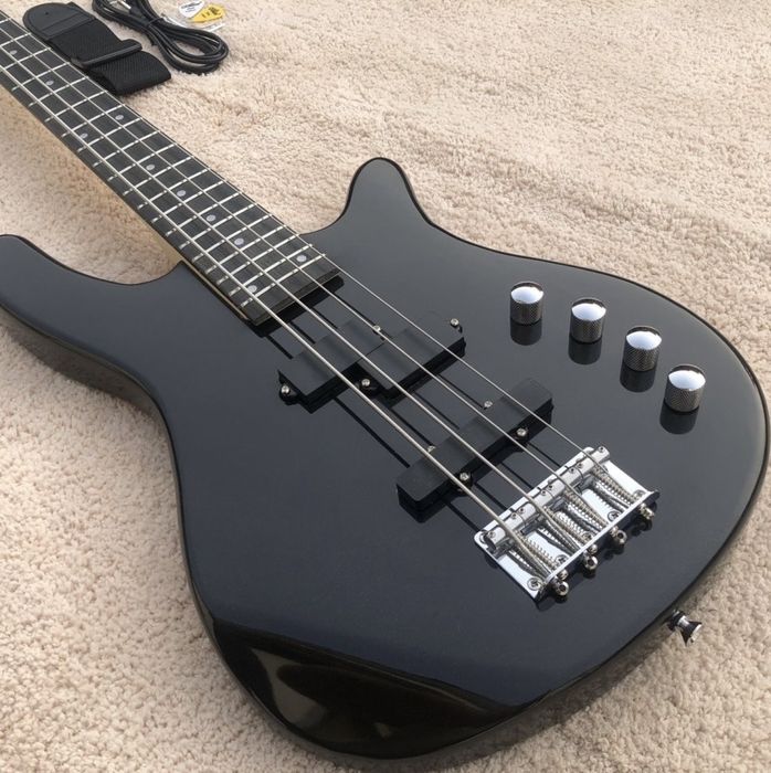 Bass Gitara || Bass guitar || Bassgitara || Basguitar ||