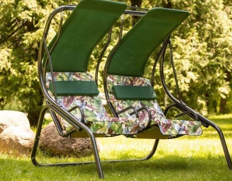 Садовые качели новые