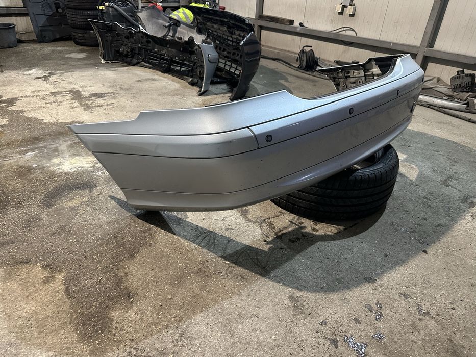 Задна броня за w203 Мерцедес C classe facelift седан!