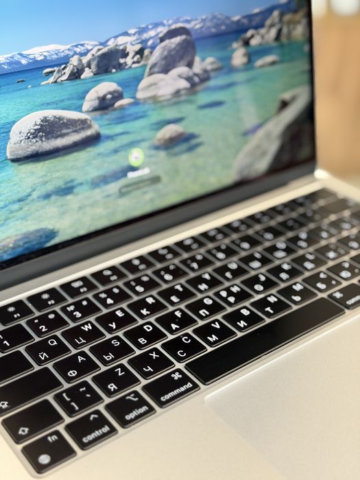 MacBook Air M2 256GB / PhoneLab