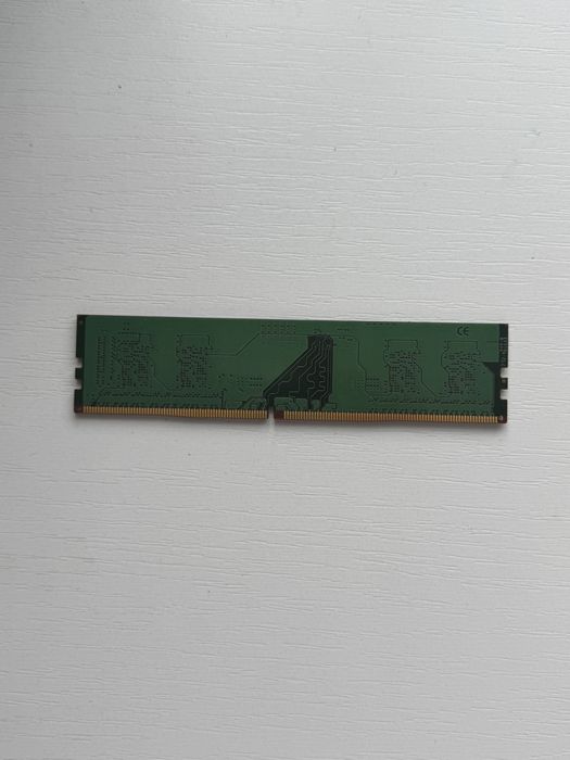 Оперативная память 4гб DDR4 KVR21N15S6/4