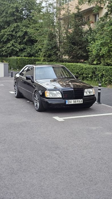 Mercedes  Benz C124 ( W124)