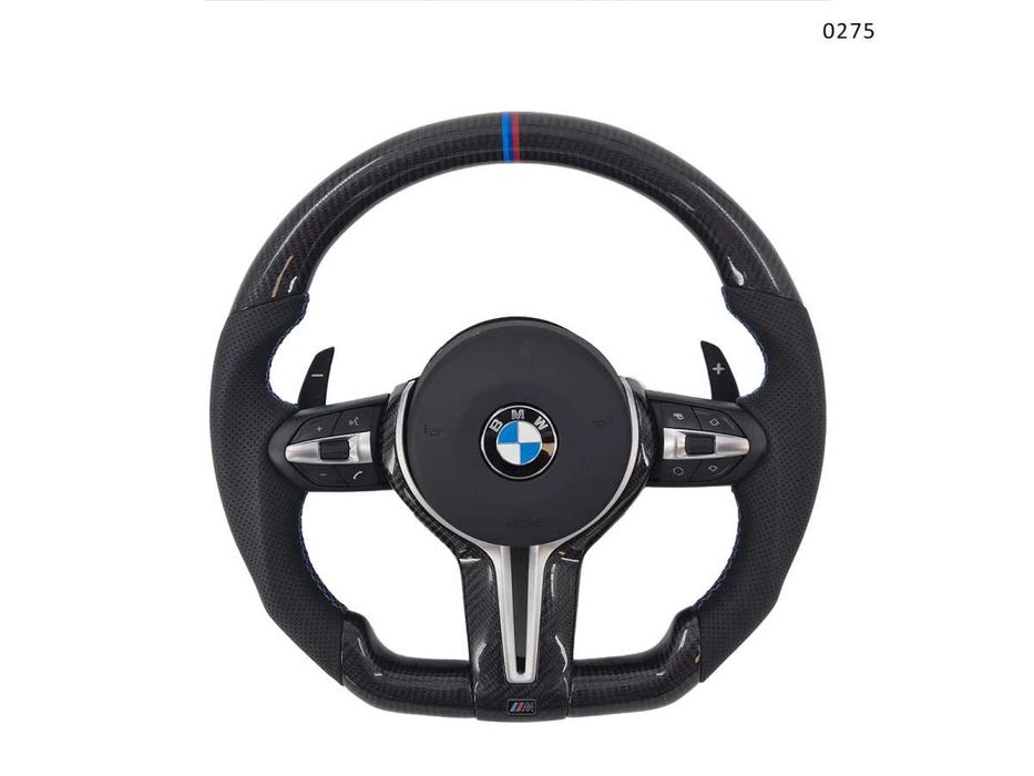 Volan M din carbon pentru BMW 5 E60 E61 2006–2010 – model tuning sport