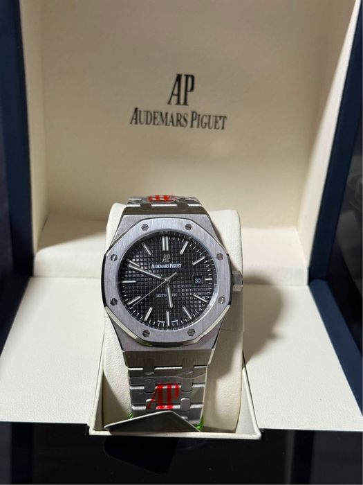 AP Royal Oak Automatic 44mm | Луксозен мъжки часовник | Пълен комплект