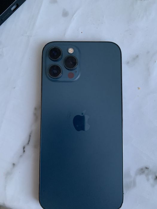 Продам iPhone 12 pro max