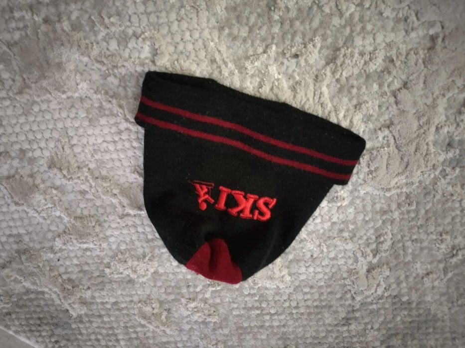 черна мъжка зимна шапка