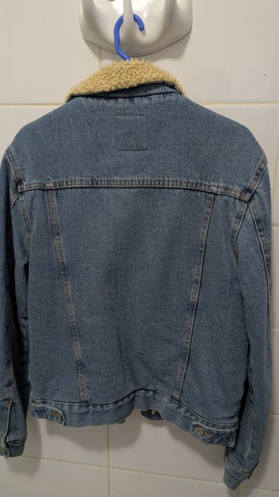 Geaca de blugi îmblănită s