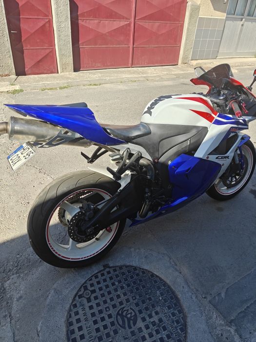 Honda CBR 600RR 2011