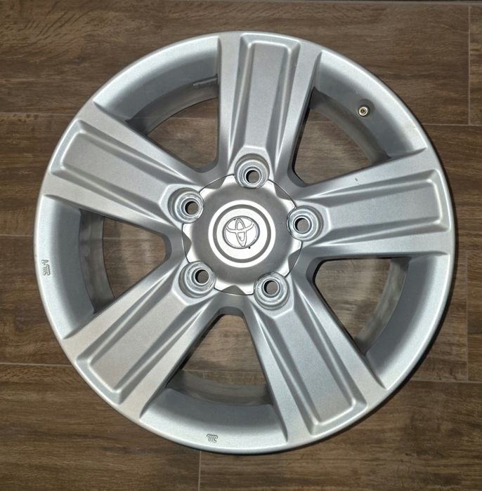 Продам диски на Ленд Крузер 200