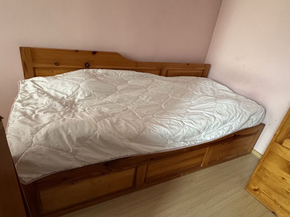 Продавам легло и ракла