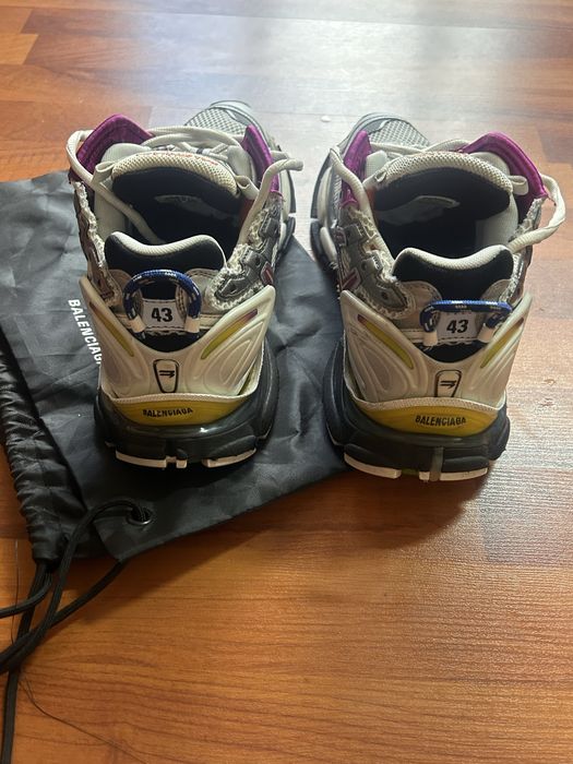 Balenciaga runners