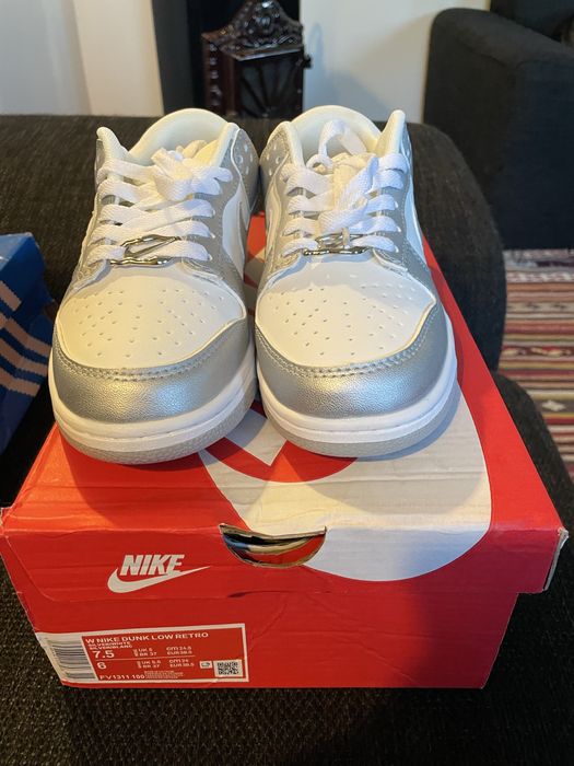 Nike Dunk Low incaltaminte sport noi cu cutia originala