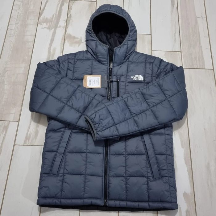 Geaca The North Face Reversibila 100% originala, marimea XS