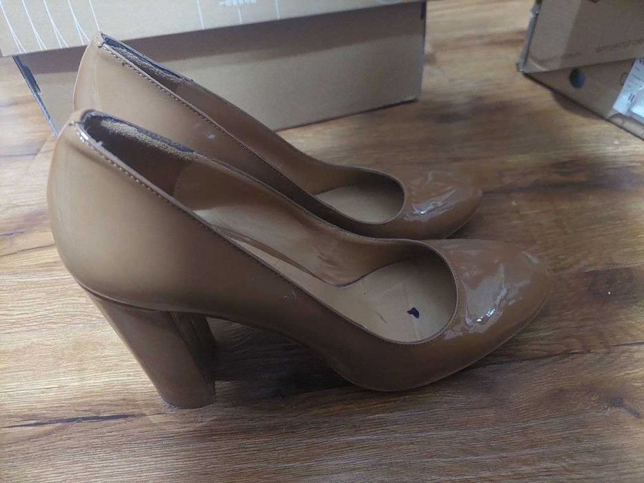 Женские туфли почти новые