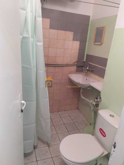 Дава се под наем Едностаен апартамент в Пловдив, Тракия - 36 кв.м за 200 € - Снимка #4