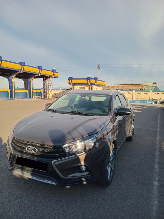 Lada Vesta Cross Sotladi