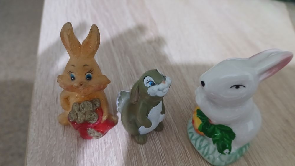 Детские  игрушки,магнитики на холодильник
