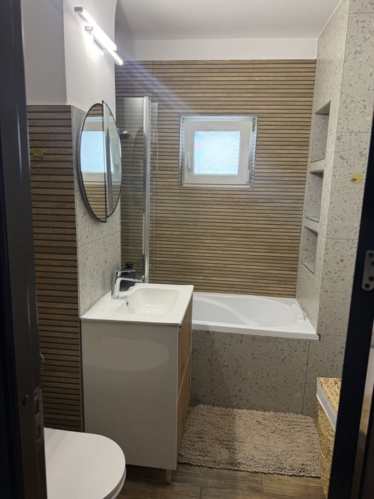 Proprietar | 3 camere - decomandat, Bd. București - Ploiești | Etaj 5/9,