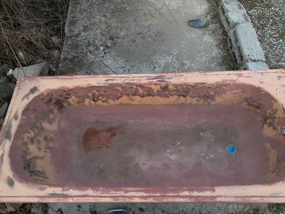 Продается ванна срочно