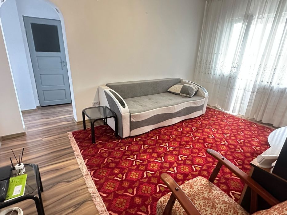 Închiriez apartament 2 camere