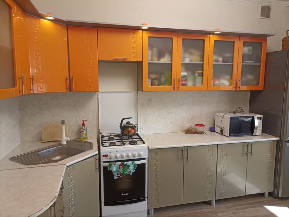 Кухонный гарнитур