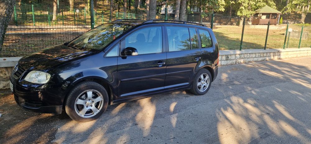 На Части Фолксваген Туран 2006г 105кс дизел