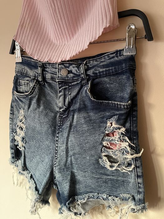 Лот дамски дрехи