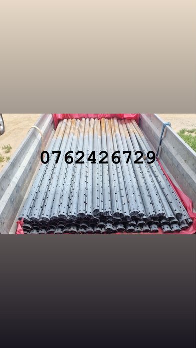 Vand spaleri metalici pentru gard