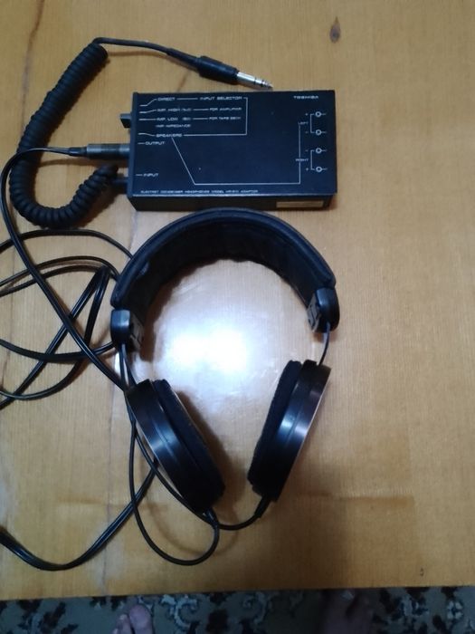 Наушники Toshiba HR-910