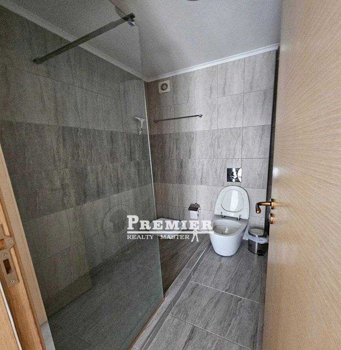 Продава се Двустаен апартамент в к.к. Слънчев бряг - 65 кв.м за 1224 €/кв.м - Снимка #6