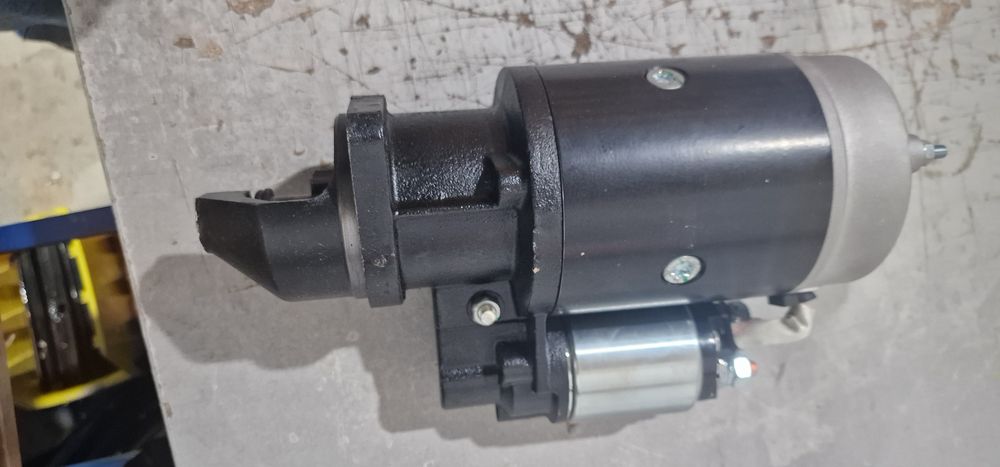 Electromotor tractor fiat 211 fiat 215 pe 12 v pret 1290 lei se poate