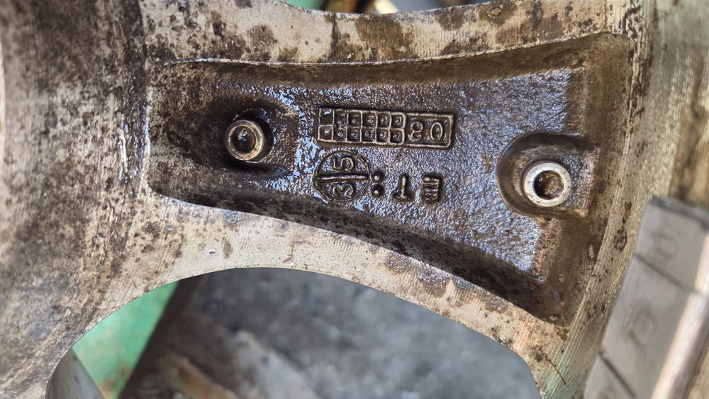 Продам шины с дисками